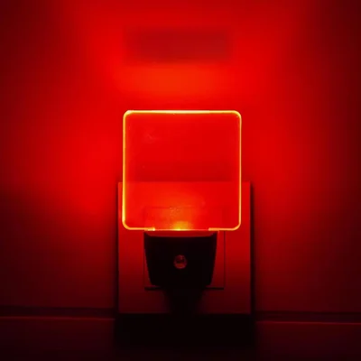 GREENIC Square Plug-in Night Lights, Dusk to Dawn, 2-Pack, Red, picture 2